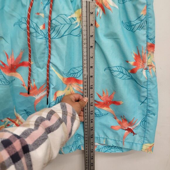 TOMMY BAHAMA Relax mens swim trunks board shorts Blue floral size Large - Picture 6 of 9